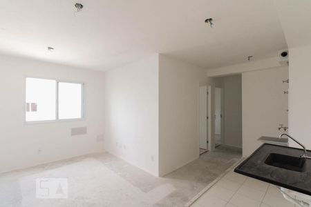 Sala  de apartamento para alugar com 2 quartos, 50m² em Sítio da Figueira, São Paulo