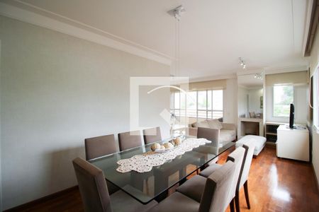 Sala de apartamento à venda com 3 quartos, 137m² em Vila Olímpia, São Paulo