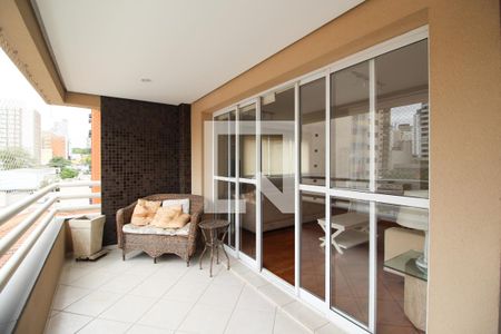 Varanda de apartamento à venda com 3 quartos, 137m² em Vila Olímpia, São Paulo