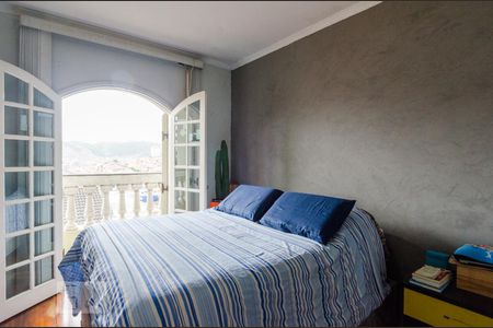 Casa à venda com 270m², 3 quartos e 4 vagasQuarto 3