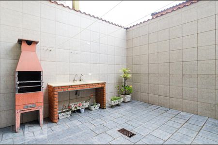 Casa à venda com 270m², 3 quartos e 4 vagasChurrasqueira