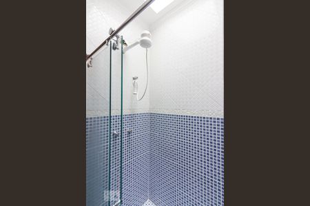 Casa à venda com 79m², 2 quartos e 2 vagasBanheiro