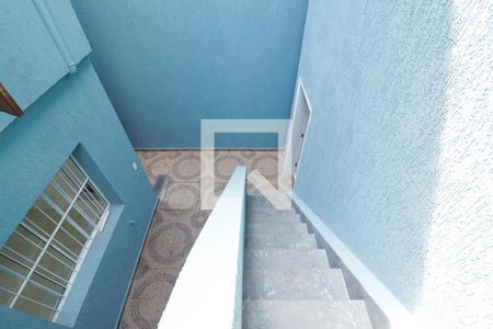 Casa para alugar com 170m², 3 quartos e 2 vagasEscada Externa