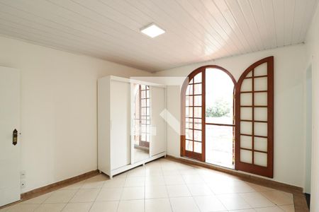 Casa para alugar com 170m², 3 quartos e 2 vagasSuíte