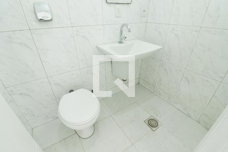 Casa para alugar com 170m², 3 quartos e 2 vagasBanheiro da Suíte Externa