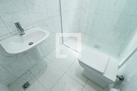 Casa para alugar com 170m², 3 quartos e 2 vagasBanheiro Social