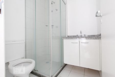 Apartamento para alugar com 84m², 2 quartos e 2 vagas Apartamento para alugar com 84m², 2 quartos e 2 vagasBanheiro da Suíte 2