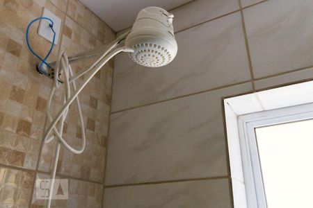 Banheiro de apartamento para alugar com 2 quartos, 61m² em Medianeira, Porto Alegre