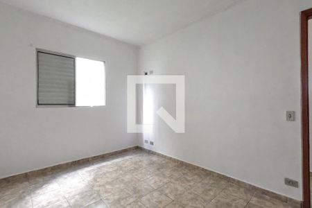 Quarto 1 de apartamento para alugar com 2 quartos, 50m² em Parque Santo Antônio, Guarulhos