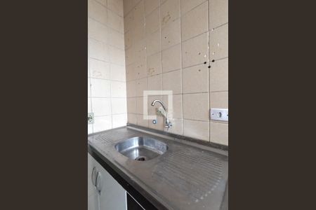 Apartamento para alugar com 50m², 2 quartos e sem vaga Apartamento para alugar com 50m², 2 quartos e sem vagaCozinha e Área de Serviço