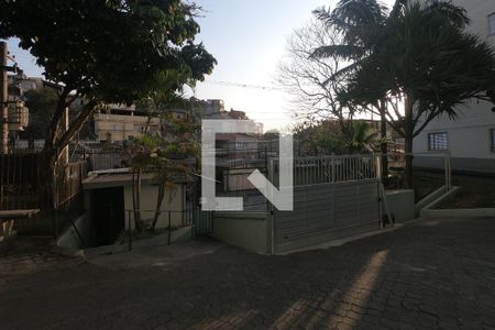 Apartamento para alugar com 50m², 2 quartos e sem vagaEntrada