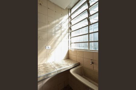 Apartamento para alugar com 50m², 2 quartos e sem vaga Apartamento para alugar com 50m², 2 quartos e sem vagaCozinha e Área de Serviço