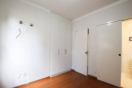 Apartamento à venda com 78m², 3 quartos e 1 vagaQuarto 2