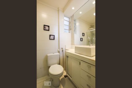 Apartamento à venda com 78m², 3 quartos e 1 vagaBanheiro do Quarto 2