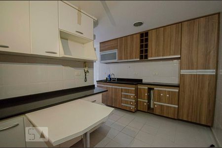 Cozinha de apartamento à venda com 3 quartos, 100m² em Tijuca, Rio de Janeiro