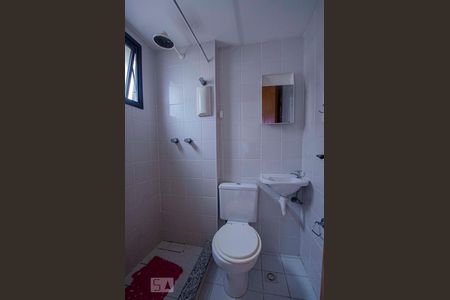 Apartamento à venda com 100m², 3 quartos e 2 vagasBanheiro de Serviço