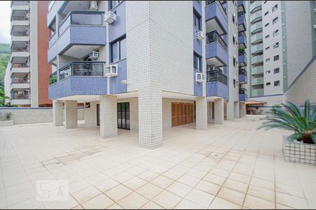 Apartamento à venda com 100m², 3 quartos e 2 vagasÁrea Comum - Playground