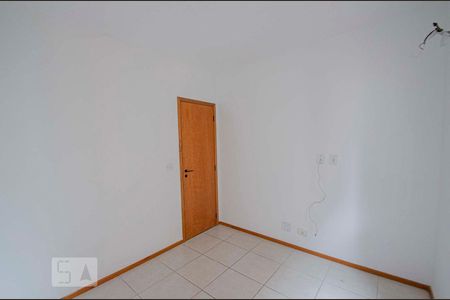 Apartamento à venda com 100m², 3 quartos e 2 vagasQuarto 2