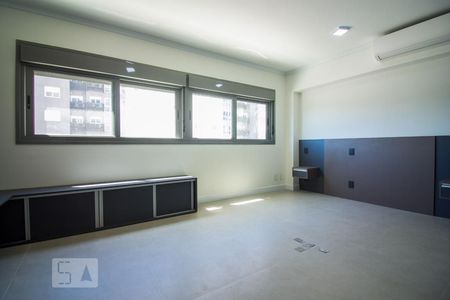 Sala-Quarto de apartamento à venda com 1 quarto, 37m² em Petrópolis, Porto Alegre