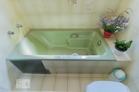 Detalhe banheiro de casa à venda com 3 quartos, 200m² em Vila Nova Savoia, São Paulo