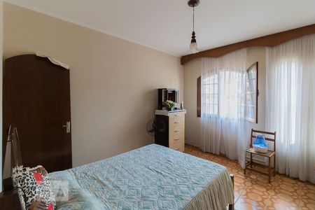 Suíte de casa à venda com 3 quartos, 200m² em Vila Nova Savoia, São Paulo