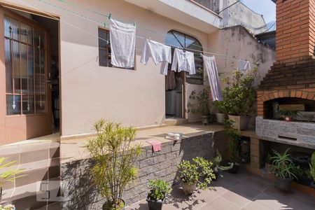 Casa para alugar com 200m², 3 quartos e 2 vagasQuintal