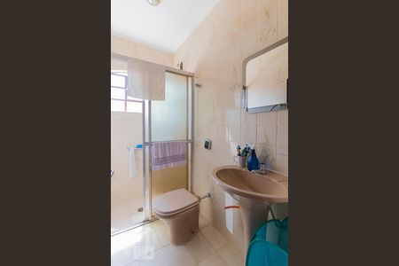 Casa para alugar com 200m², 3 quartos e 2 vagasBanheiro