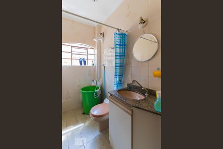 Casa para alugar com 200m², 3 quartos e 2 vagasBanheiro