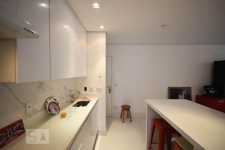 Apartamento para alugar com 87m², 2 quartos e 2 vagasCozinha