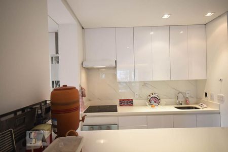 Apartamento para alugar com 87m², 2 quartos e 2 vagasCozinha