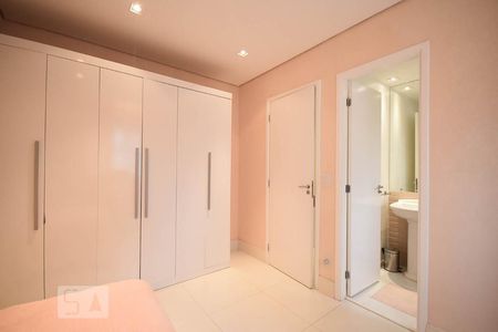 Apartamento para alugar com 87m², 2 quartos e 2 vagasSuíte 1