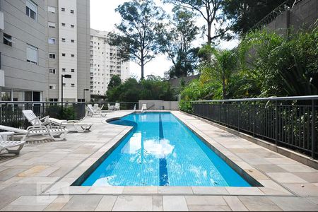 Apartamento para alugar com 87m², 2 quartos e 2 vagasPiscina