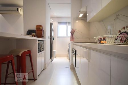 Apartamento para alugar com 87m², 2 quartos e 2 vagasCozinha