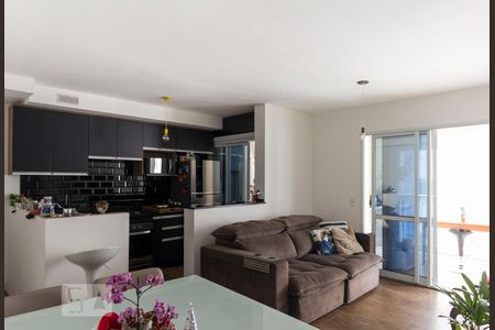 Sala de apartamento para alugar com 2 quartos, 73m² em Vila Guarani (z Sul), São Paulo