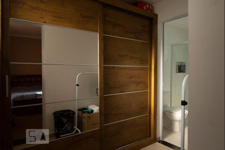 Casa para alugar com 130m², 3 quartos e 2 vagas Casa para alugar com 130m², 3 quartos e 2 vagasSuíte 1