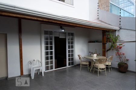 Casa para alugar com 130m², 3 quartos e 2 vagas Casa para alugar com 130m², 3 quartos e 2 vagasSacada