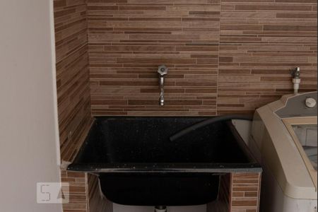 Casa para alugar com 130m², 3 quartos e 2 vagas Casa para alugar com 130m², 3 quartos e 2 vagasLavanderia