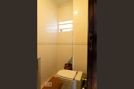 Casa para alugar com 130m², 3 quartos e 2 vagas Casa para alugar com 130m², 3 quartos e 2 vagasLavabo