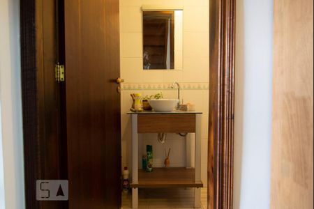 Casa para alugar com 130m², 3 quartos e 2 vagas Casa para alugar com 130m², 3 quartos e 2 vagasLavabo