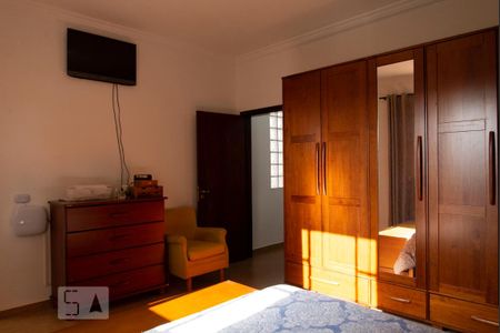Casa para alugar com 130m², 3 quartos e 2 vagas Casa para alugar com 130m², 3 quartos e 2 vagasSuíte 1