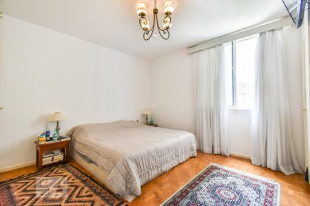 Apartamento à venda com 160m², 3 quartos e 2 vagasSuíte 2