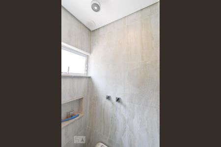 Apartamento à venda com 160m², 3 quartos e 2 vagasSuíte 1 - Banheiro