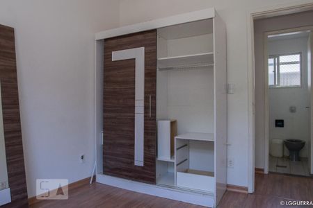Quarto 1 de apartamento para alugar com 2 quartos, 69m² em Laranjeiras, Rio de Janeiro