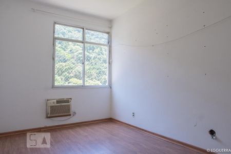 Quarto 2 de apartamento para alugar com 2 quartos, 69m² em Laranjeiras, Rio de Janeiro