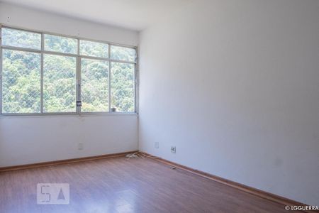 Sala de apartamento para alugar com 2 quartos, 69m² em Laranjeiras, Rio de Janeiro