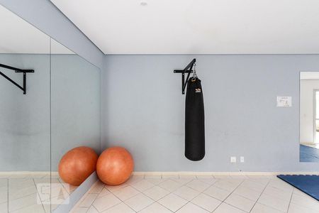 Apartamento à venda com 49m², 2 quartos e 1 vaga Apartamento à venda com 49m², 2 quartos e 1 vagaAcademia