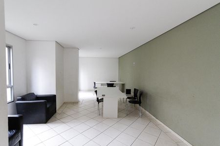 Apartamento à venda com 49m², 2 quartos e 1 vaga Apartamento à venda com 49m², 2 quartos e 1 vagaÁrea comum - Salão de festas