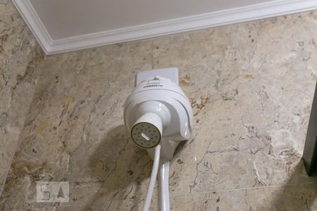 Apartamento à venda com 60m², 2 quartos e 1 vagaDetalhe banheiro