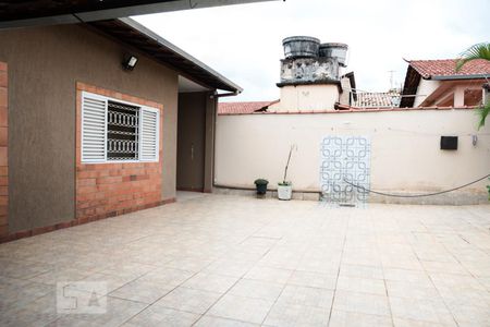 Parte da frente da casa de casa à venda com 3 quartos, 200m² em São João Batista (venda Nova), Belo Horizonte