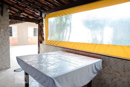 Casa à venda com 200m², 3 quartos e 4 vagasVaranda gourmet